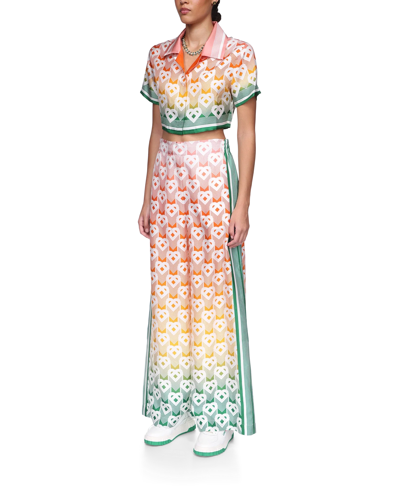 Gradient Heart Monogram Cropped Short Sleeve Silk Shirt - 图片 4